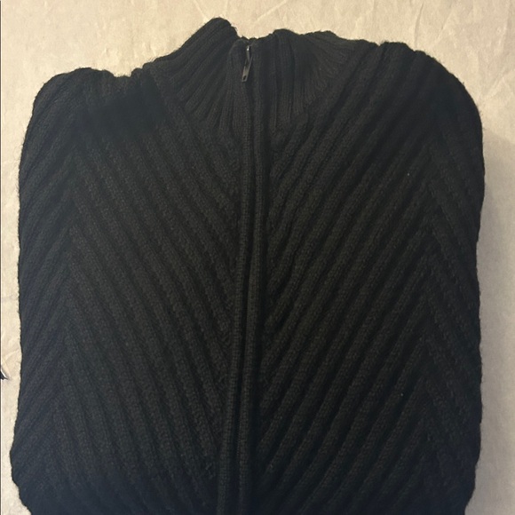 DKNY Men's Dark Zip-Up Sweater - Picture 12 of 12